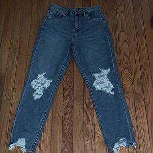 american eagle mom jeans